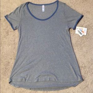 Lularoe Classic Tee